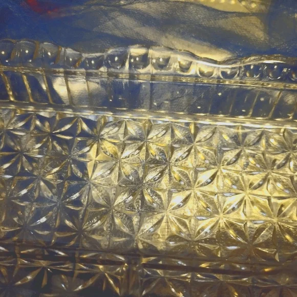Small Rectangular Crystal Dish - Picture 4 of 5